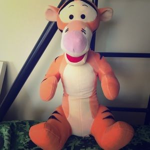 Disney Winnie The Pooh Tigger Plush